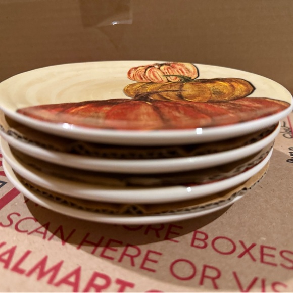 New Pottery Barn Stacked Pumpkin Patch Appetizer/Dessert Plates ~ S/4 - Picture 7 of 7